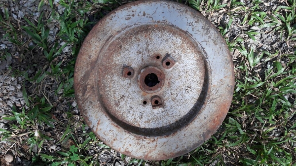 มู่เล่ย์เครื่องยนต์