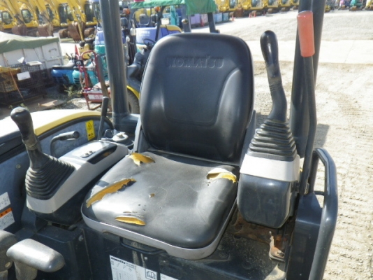 Komatsu PC35MR-2 อาร์มพิเศษ เก่าญี่ปุ่น แทรคเหล็กหุ้มก้อนยาง มีไลน์หัวเจาะ นำเข้าเอง