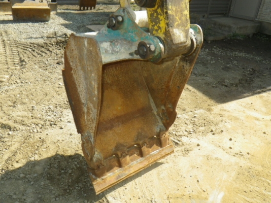 Komatsu PC35MR-2 อาร์มพิเศษ เก่าญี่ปุ่น แทรคเหล็กหุ้มก้อนยาง มีไลน์หัวเจาะ นำเข้าเอง