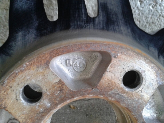 ขอบ18นิ้ว5รู114 พร้อมยาง ชุดนี้ ราคา 7900 บาท