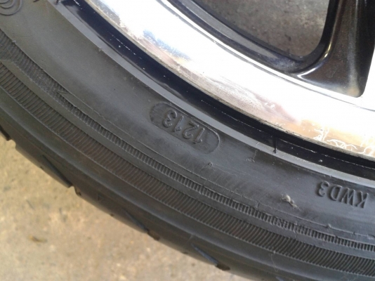 ขอบ18นิ้ว5รู114 พร้อมยาง ชุดนี้ ราคา 7900 บาท