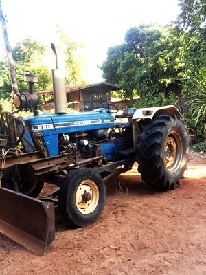 ขายรถไถ Ford สภาพดี เจ้าของขายเอง