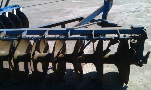 ลดราคาครับ ขอขายผาน7รถไถฟอร์ดสภาพดีพร้อมใช้งานครับ ลดราคาครับ ขอขายผาน7รถไถฟอร์ดสภาพดีพร้อมใช้งานครับ