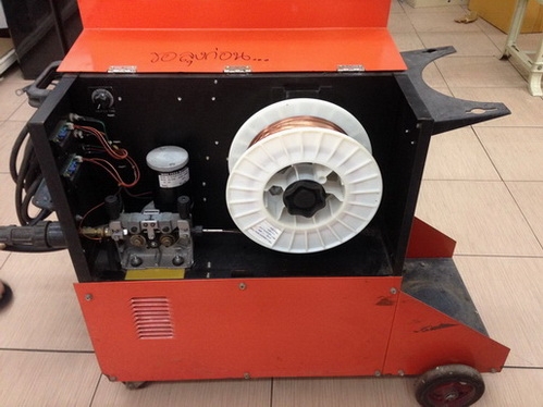 ลดราคา-เครื่องเชื่อม Co2 ยี่ห้อ ARC MEN 270 แอมป์ รุ่น GO-MIG270 ตัวใหญ่ มีสายเชื่อม สภาพดี พร้อมใช้งาน