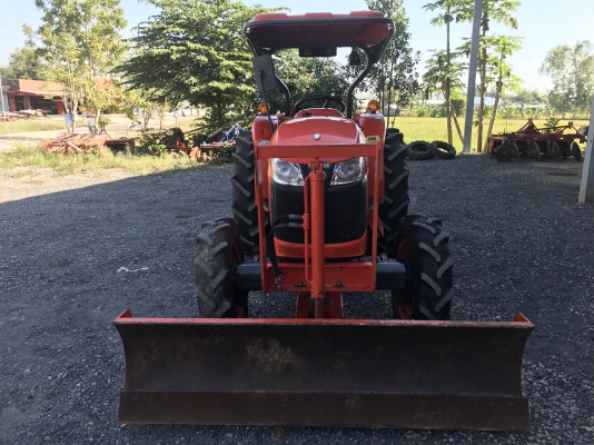 ขายรถไถคูโบต้า L4708SP (4WD)2เพลา พร้อมอุปกรณ์ ใบมีดดันดินและผานพรวน ราคา 498,000 บาท พร้อมส่งฟรีถึงบ้าน โทรสอบถามได้เลยค่ะ 081-9136451 ขอดูรูปทาง Line:Bow6451  รถสวย สภาพพร้อมใช้งาน  ชั่วโมงทำงาน 400 ชั่วโมง  เครื่องดี เกียร์ดี ยางดีทั้ง 4 เส้น ตรวจเชคเร