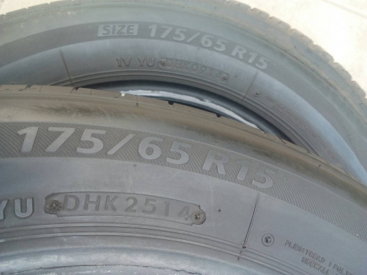 175/65R15 BRIDGESTONE ECOPIA EP200 ปี14 มี 2 เส้น tel. 081-427-3941 175/65R15 BRIDGESTONE ECOPIA EP200 ปี14 มี 2 เส้น tel. 081-427-3941