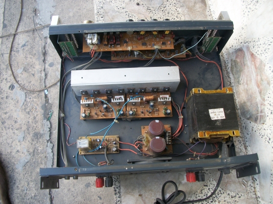 ขายแอมป์ขยาย K-Power ลดราคาสุดๆแล้วครับ 1700 บาทครับ