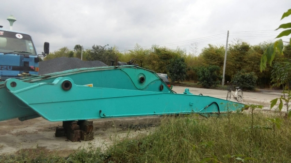 ขายบูมแบคโฮ บูมยาว(บูมญุี่ปุ่น) ขายบูมแบคโฮ บูมยาว(บูมญุี่ปุ่น)