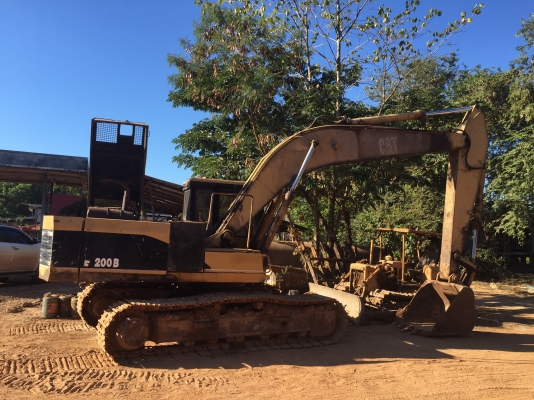 E200B. มี ท.บ. E200B. มี ท.บ.