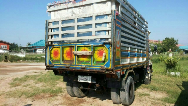 ขออนุญาติขาย6ล้อดั้มรถประกอบเครื่อง 175 ISUZU พร้อมใช้งานราคา395000สนใจติดต่อ0853224877-0988930465