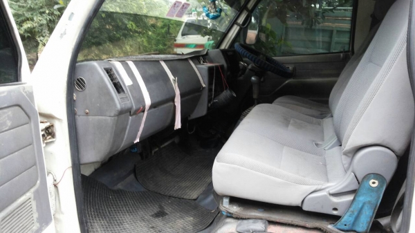 ขออนุญาติขาย6ล้อดั้มรถประกอบเครื่อง 175 ISUZU พร้อมใช้งานราคา395000สนใจติดต่อ0853224877-0988930465