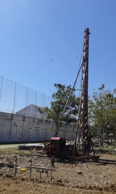 ปั้นจั่น 3ขา