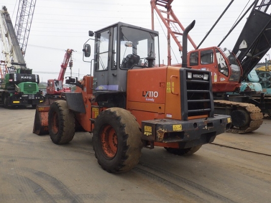 ขายรถตัก ยี่ห้อ Hitachi รุ่น LX110-7