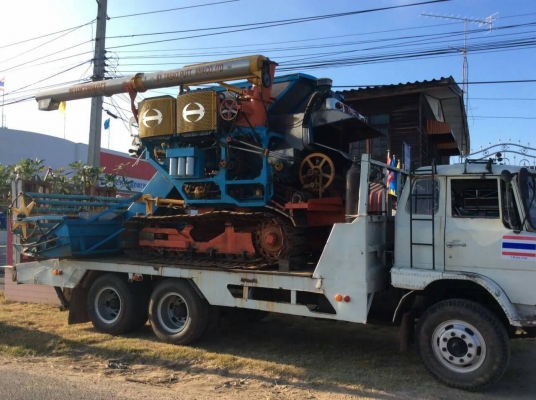 ขายรถเกี่ยวข้าว ขายรถเกี่ยวข้าว