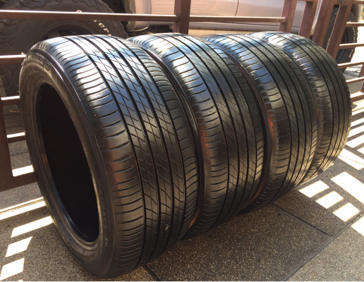 ยาง Michelin 225 50 17 ปลายปี13 ดอกเต็ม เนื้อนิ่ม ราคาไม่แพง