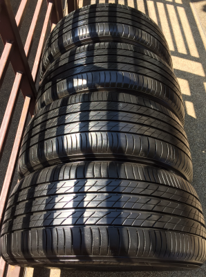 ยาง Michelin 225 50 17 ปลายปี13 ดอกเต็ม เนื้อนิ่ม ราคาไม่แพง