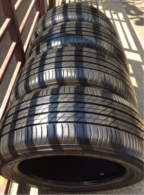 ยาง Michelin 225 50 17 ปลายปี13 ดอกเต็ม เนื้อนิ่ม ราคาไม่แพง