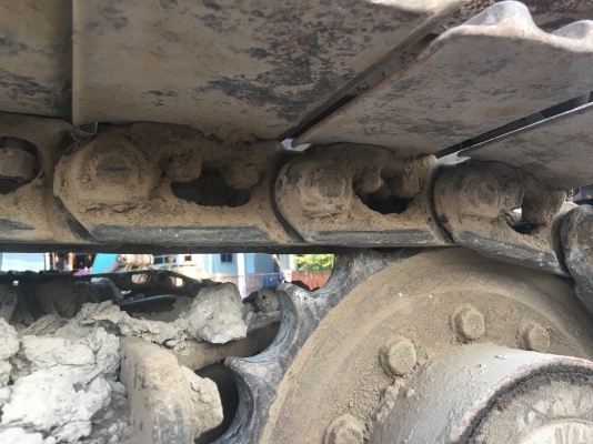 ขายอะใหล่ด่วน KOMATSU PC60-3 และPC60-5(ขายอะใหล่นะครับ)