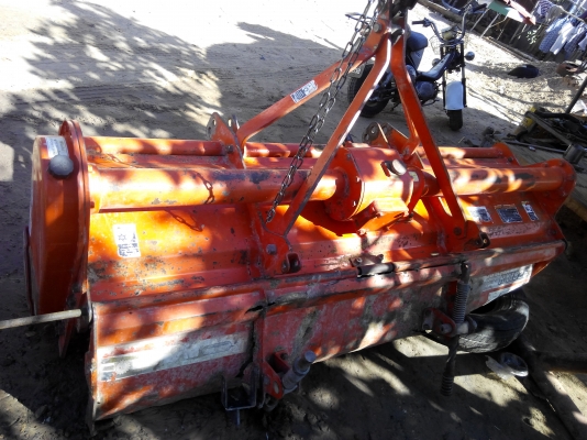 โลตารี่ คูโบต้า 182Fพร้อมยอยปั่น โลตารี่ คูโบต้า 182Fพร้อมยอยปั่น