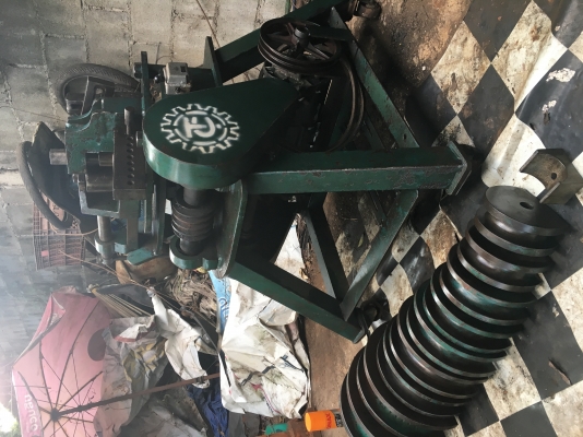 ขายเครื่องดัดท่อตัวใหญ่สภาพสวยๆ ขายเครื่องดัดท่อตัวใหญ่สภาพสวยๆ