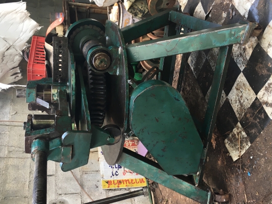 ขายเครื่องดัดท่อตัวใหญ่สภาพสวยๆ ขายเครื่องดัดท่อตัวใหญ่สภาพสวยๆ