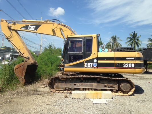 ขายรถแบ็คโฮ CAT 320B