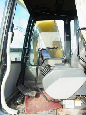 ขายรถแบ็คโฮ Komatsu Pc120 รุ่น 6