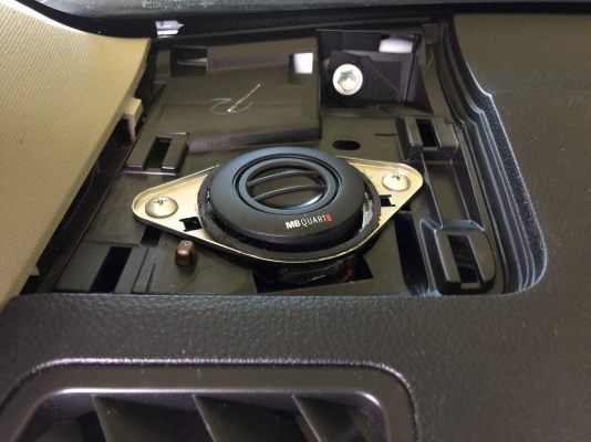 ขายลำโพง 6.5" MB QUART รุ่น RCM216 แยกชิ้น 2 ทาง ขายลำโพง 6.5" MB QUART รุ่น RCM216 แยกชิ้น 2 ทาง