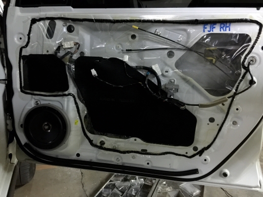 ขายลำโพง 6.5" MB QUART รุ่น RCM216 แยกชิ้น 2 ทาง ขายลำโพง 6.5" MB QUART รุ่น RCM216 แยกชิ้น 2 ทาง