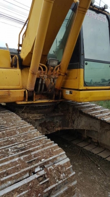 ขายรถแบ็คโฮ KOMATSU PC200-8 รถสวยเดิมบางพร้อมใช้งาน เอกสารเล่มทะเบียน ราคาต่อรอง