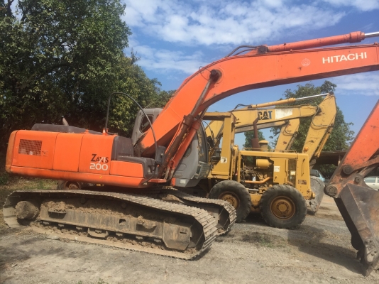 ขายรถแบคโฮ HITACHI ZX200-3 เอกสารเล่ม ไมล์ 11000 ราคา 1250000