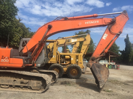 ขายรถแบคโฮ HITACHI ZX200-3 เอกสารเล่ม ไมล์ 11000 ราคา 1250000