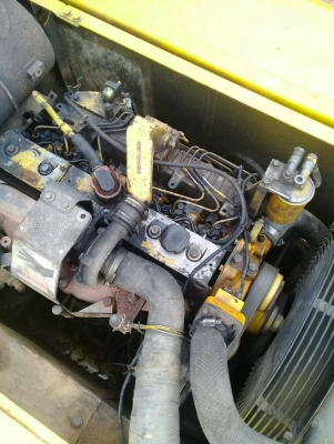ขายรถแบคโฮ KOMATSU PC200-6 เอกสารอินวอย ระบบไฟเต็ม ช่วงล่างใหม่ ราคา 850000