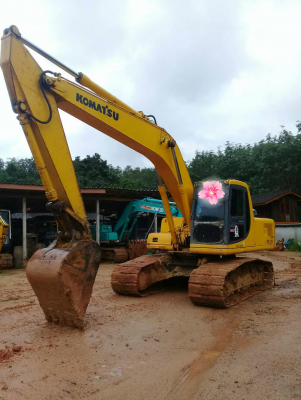 ขายรถแบคโฮ KOMATSU PC200-6 เอกสารอินวอย ระบบไฟเต็ม ช่วงล่างใหม่ ราคา 850000 ขายรถแบคโฮ KOMATSU PC200-6 เอกสารอินวอย ระบบไฟเต็ม ช่วงล่างใหม่ ราคา 850000
