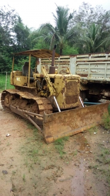 ขายรถเเทรค์เตอร์ CAT D4D ราคา 250,000