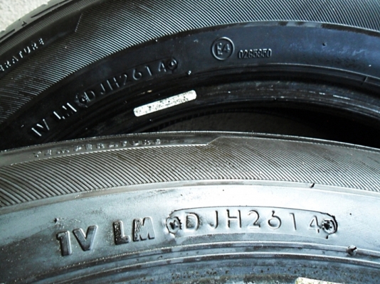 ยาง17 บริดสโตน 215-55-17ลงพื้นปี15 ดอกเกือบ1เซ็น GR-100