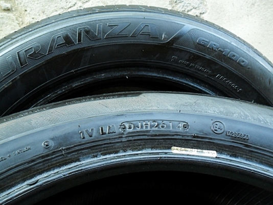 ยาง17 บริดสโตน 215-55-17ลงพื้นปี15 ดอกเกือบ1เซ็น GR-100