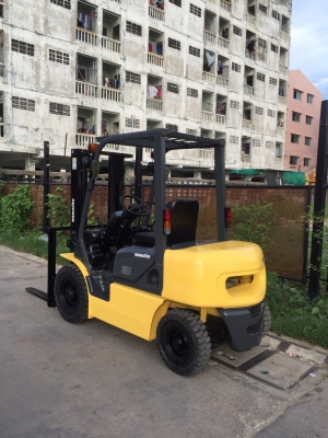 ขายรถโฟร์คลิฟท์ยี่ห้อKOMAT'SU FD20-12 ดีเซล ขายรถโฟร์คลิฟท์ยี่ห้อKOMAT'SU FD20-12 ดีเซล