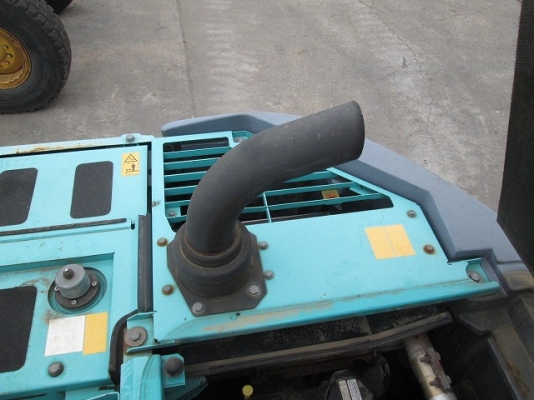 ขายรถขุด KOBELCO SK135SR-2 #YY06 ปี 2010 มือสองนำเข้า สภาพสวย พร้อมใช้งาน และยังไม่เคยใช้งานที่ไทย