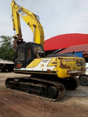 ขายKOBELCO  SK200  มาร์คทรี  เก่านอก  เอกสารอินวอยครบ.. ทำเล่มได้...ลองระบบกันได้ทุกวัน  โทร..089-3818694  ดวงนภา