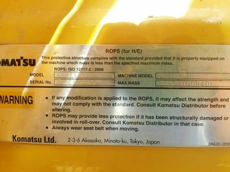 KOMATSU PC200-8 KOMATSU PC200-8