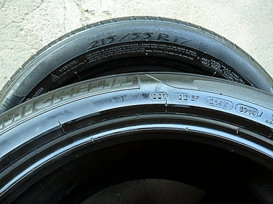 ยางขอบ17 มิชลิน 215-55-17ลงพื้นปี15 (4เส้น 4,800)ดอกเกือบ1เซ็น ยางขอบ17 มิชลิน 215-55-17ลงพื้นปี15 (4เส้น 4,800)ดอกเกือบ1เซ็น