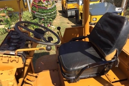 KOMATSU 507 เก่าญี่ปุ่นแท้ สภาพสวยพร้อมใช้ โทร.090-986-2521 อ๊อบ