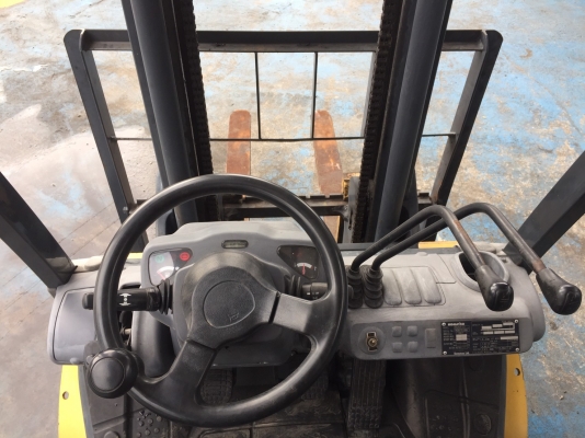 KOMAT'SU FG25T-17  SERIAL NO.-M225-311086 ปี2011