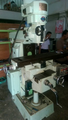 ขายครับขาย มิลลิ่ง กัดได้ทั่งเพลาตั่ง และนอน คอ nt 40 ระยะทำงาน 300&times;600 ขายตามสภาะพ 75000 บาท 0814583376 เอก ปทุม