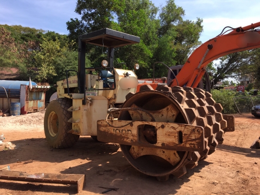 "650,000"ขายรถบดอิงเกิ้ลโซเเลน2เพลาเล่มทะเบียนพร้อมเปลือกหนามราคาเบาๆๆ