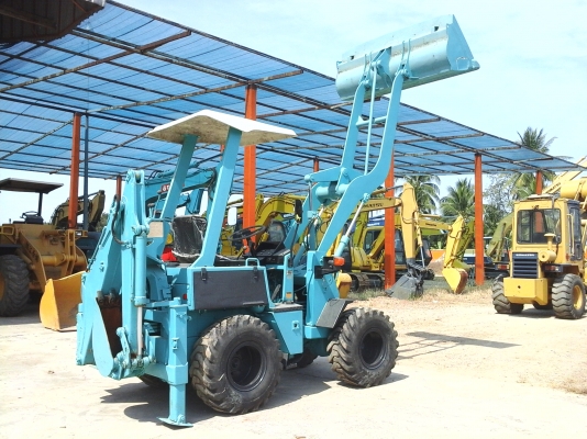 ขายรถหน้าตักหลังขุด WA 30-2 รถนำเข้าจากนอกแท้แขนยาวมีเอกสารอินวอยไฟฟ้าครบยังไม่ใช้งานในไทยสภาพเต็มครบพร้อมใช้ร้านละอองดาวแทรคเตอร์นครชัยศรี