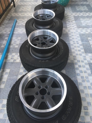 แมกซ์ sniper ขอบ15 กว้าง 7.5 นิ้ว 5รู 114 ET-15