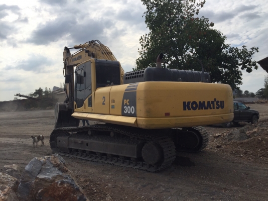 ขายถูกรถแบคโฮ Komatsu PC300 รุ่น 8 สภาพดี รถใช้งาน 12,920 ชม. สำหรับงานเหมือง หรือโครงการก่อสร้างขนาดใหญ่
