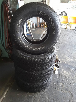 Yokohama AT-S ขนาด 265-75-16 ปี15 สวยๆ 1ชุด